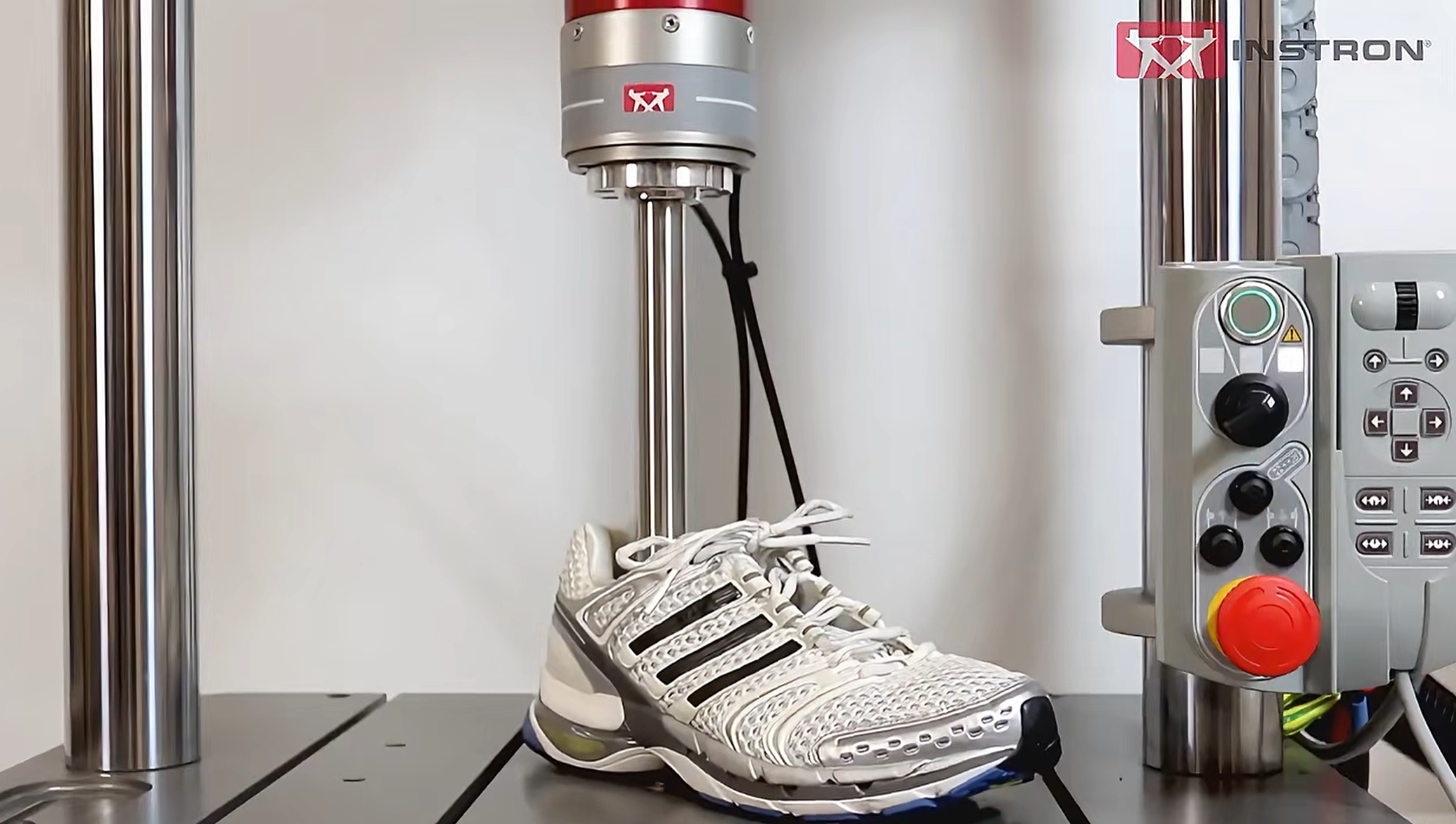 疲勞試驗(yàn)機(jī) 疲勞試驗(yàn)機(jī)