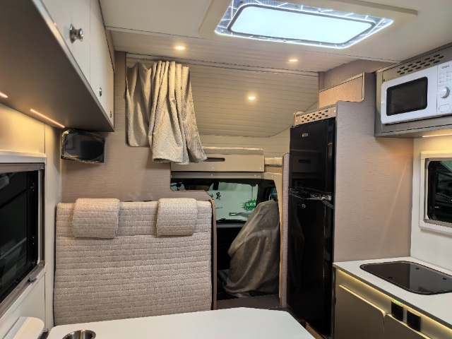 省油增程房車旅游攻略 來(lái)電咨詢 重慶驛舟房車供應(yīng)