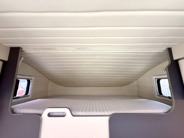 星 V7 露營(yíng)車廠家推薦 誠(chéng)信經(jīng)營(yíng) 重慶驛舟房車供應(yīng)