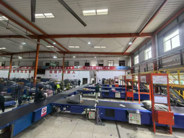 低能耗快遞線轉運方案 江西龍恩智能裝備供應