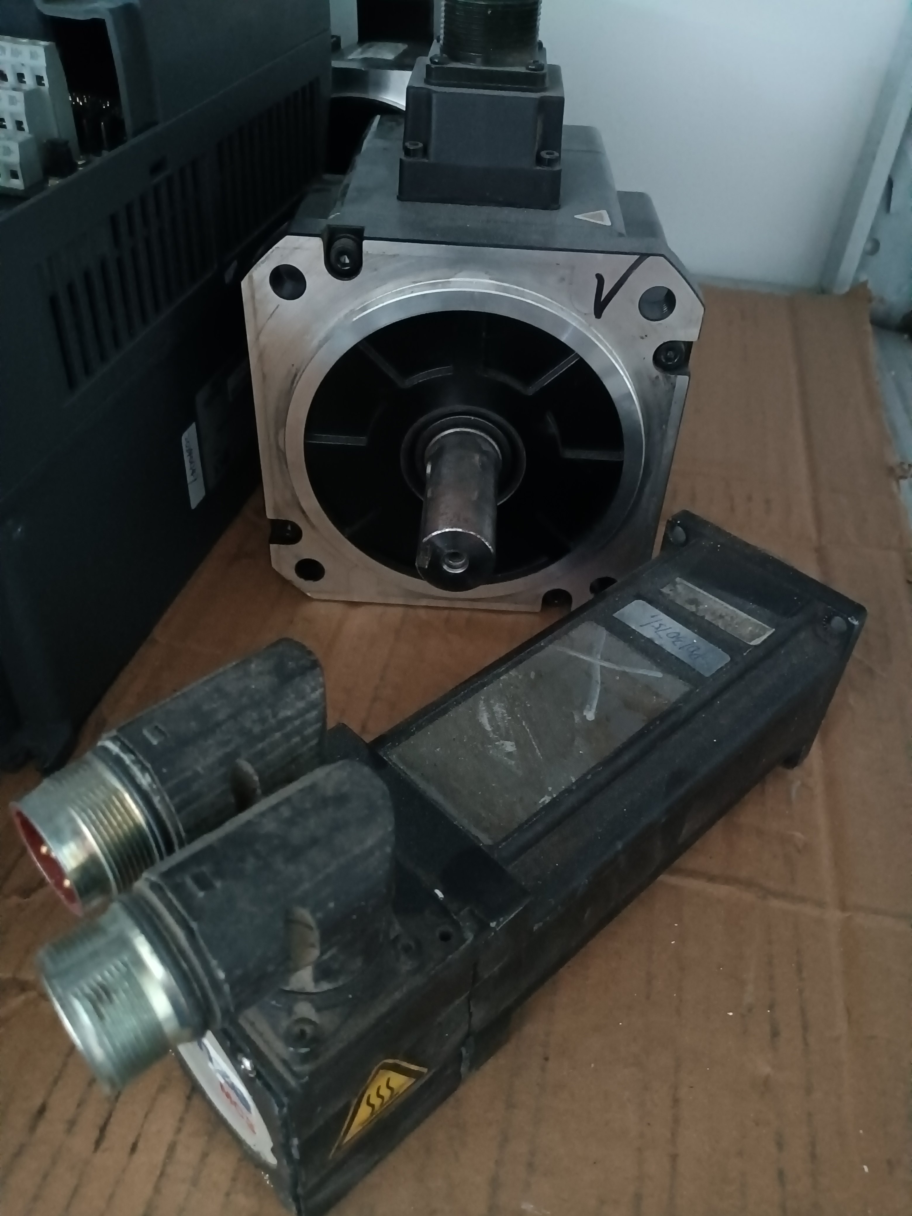 松下，安川，各伺服電機(jī)維修