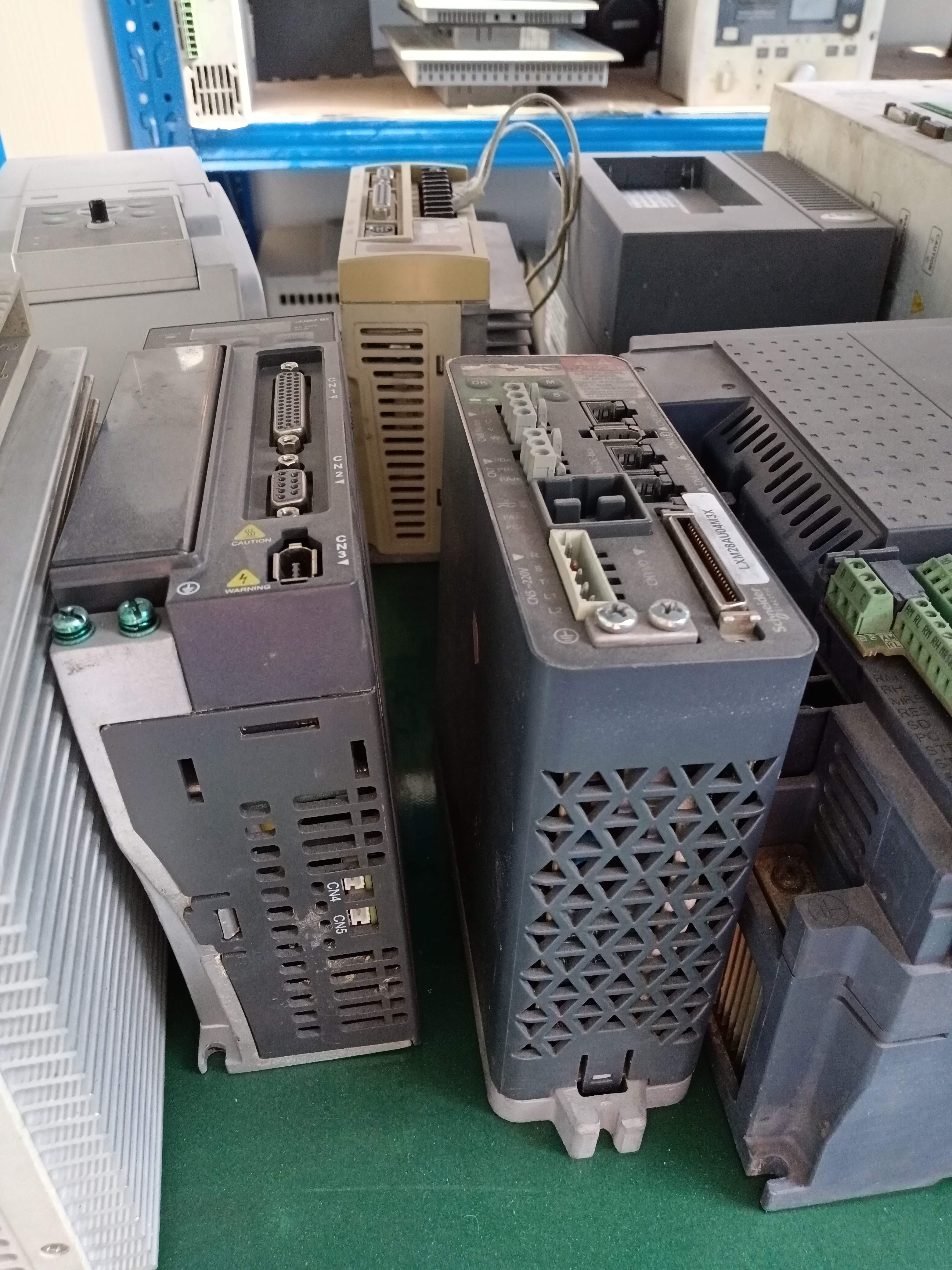 施耐德伺服器維修