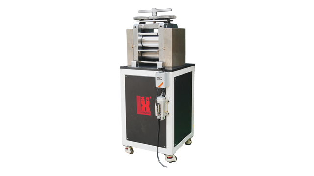 智能壓片機(jī)定制價(jià)格 深圳龍興機(jī)械供應(yīng)