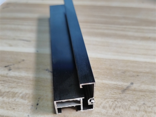 南京裝飾鋁合金畫框聯(lián)系電話 創(chuàng)新服務 南京惠美特廣告器材供應;