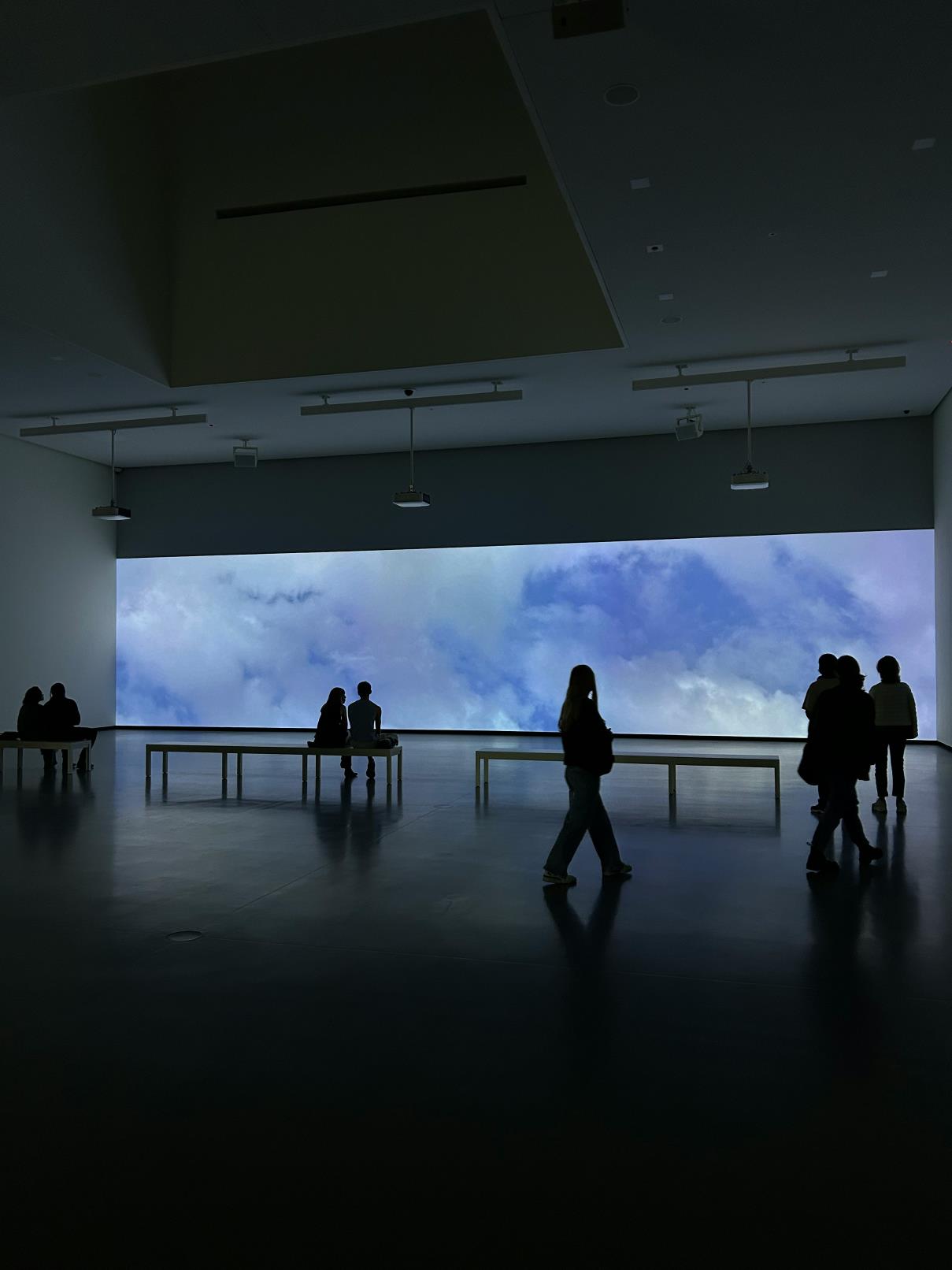 液晶顯示屏技術(shù)突破，提升觸控顯示屏的響應(yīng)速度