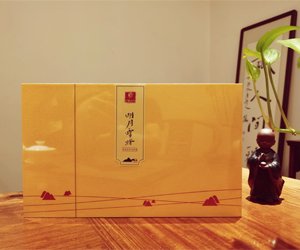 明月雪时大红袍