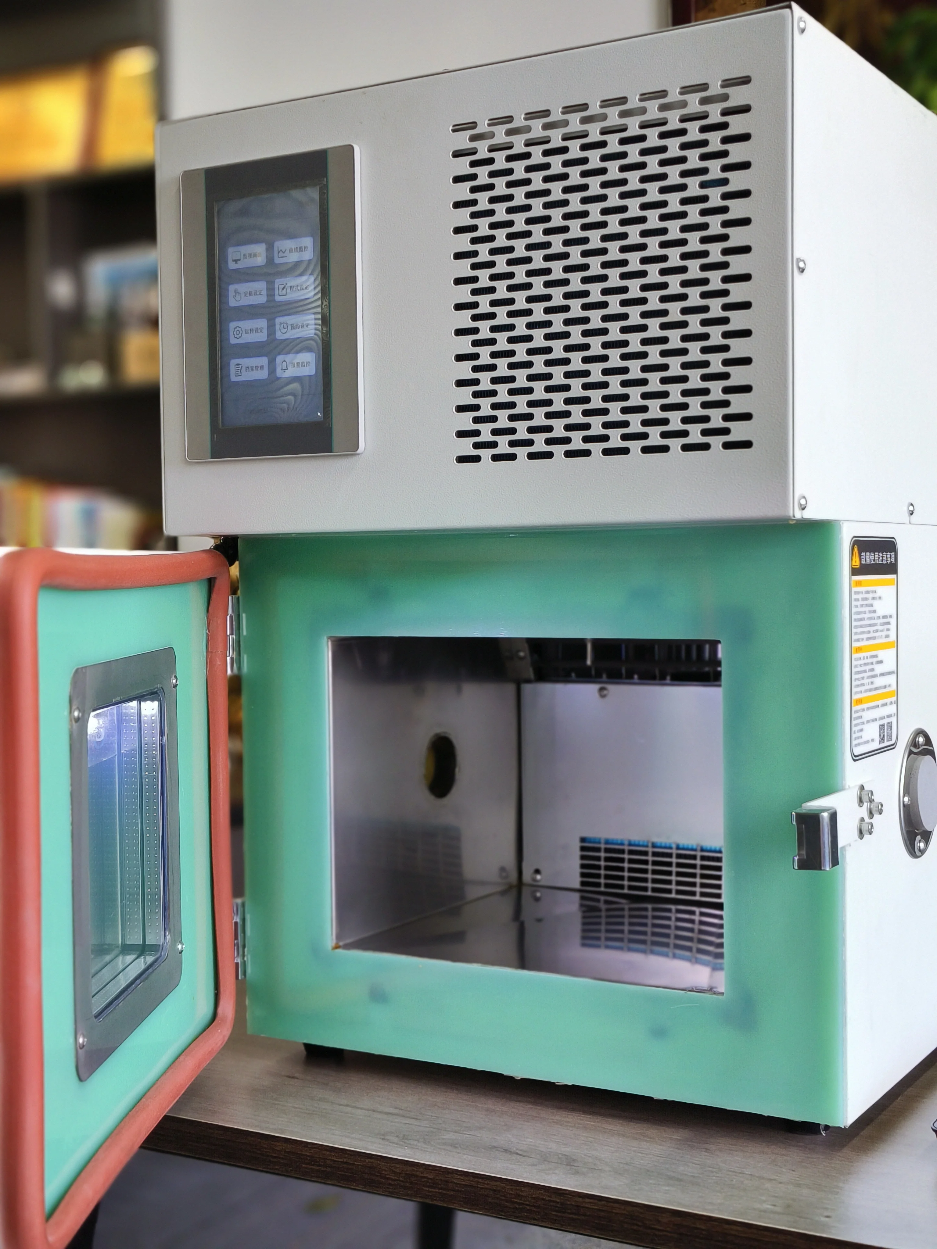 小型高低溫使用的使用方法