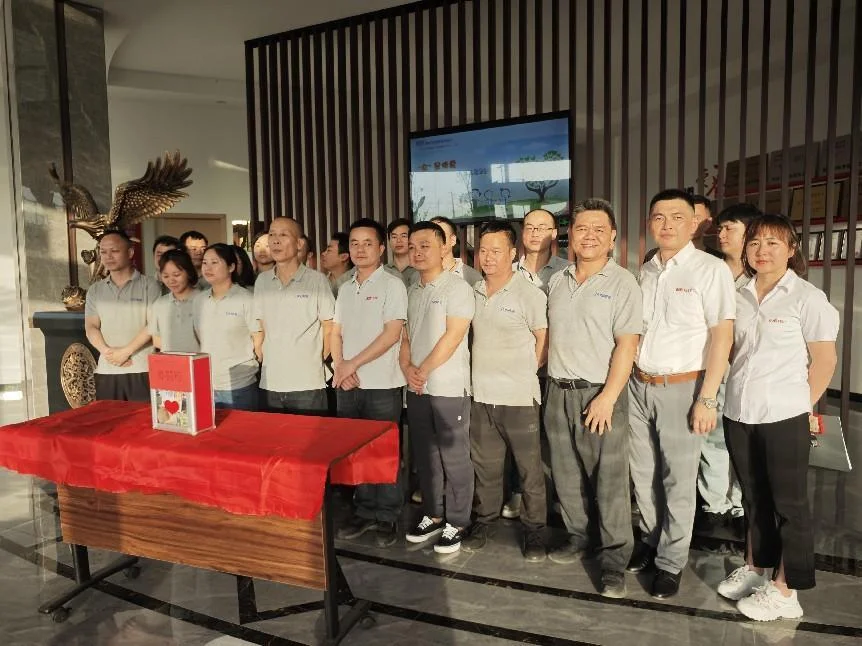 第34次全國(guó)助殘日募捐現(xiàn)場(chǎng)