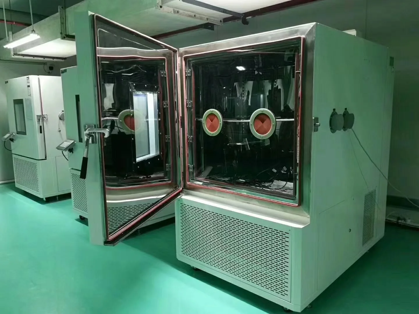 在線式高低溫試驗箱