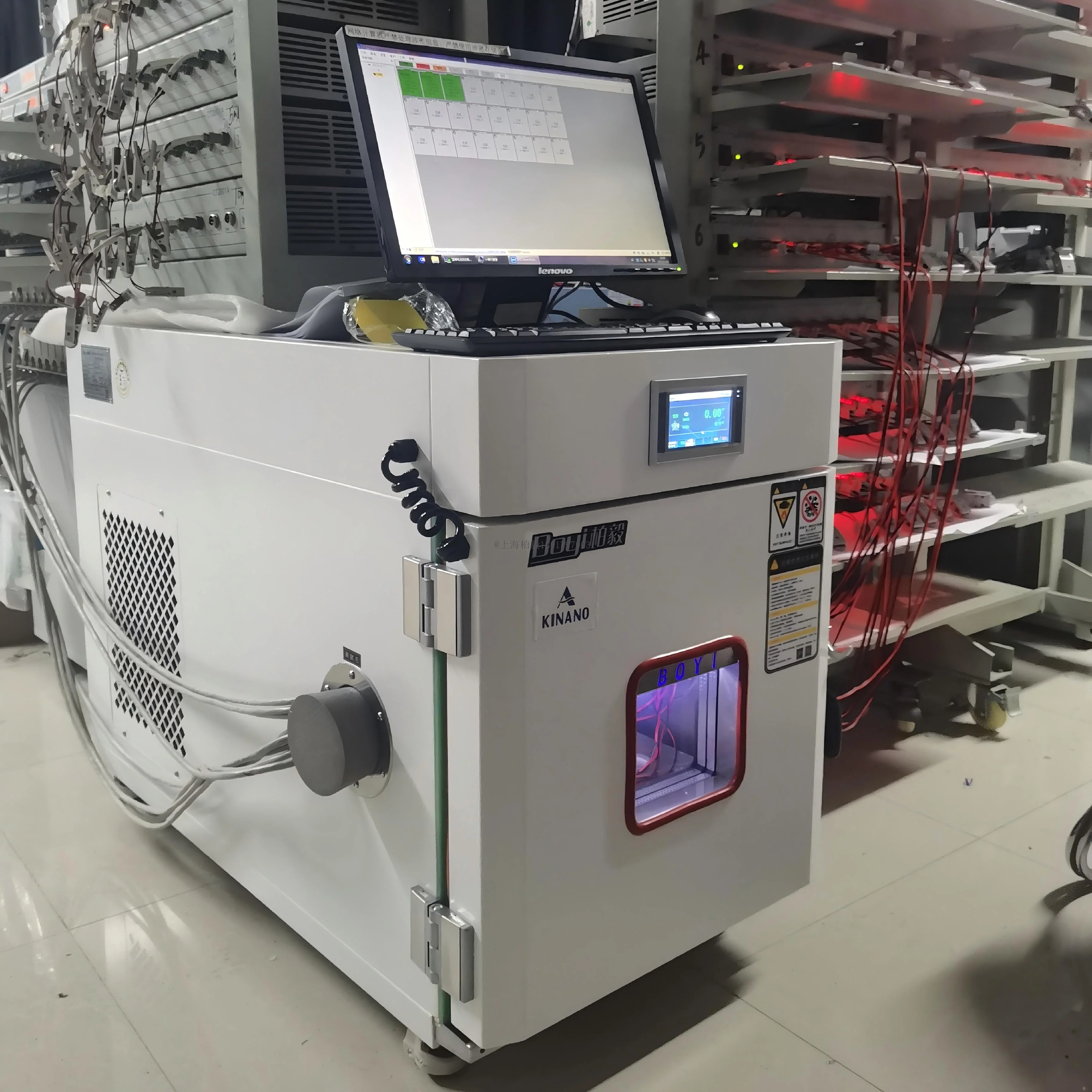 桌上型恒溫恒濕試驗箱