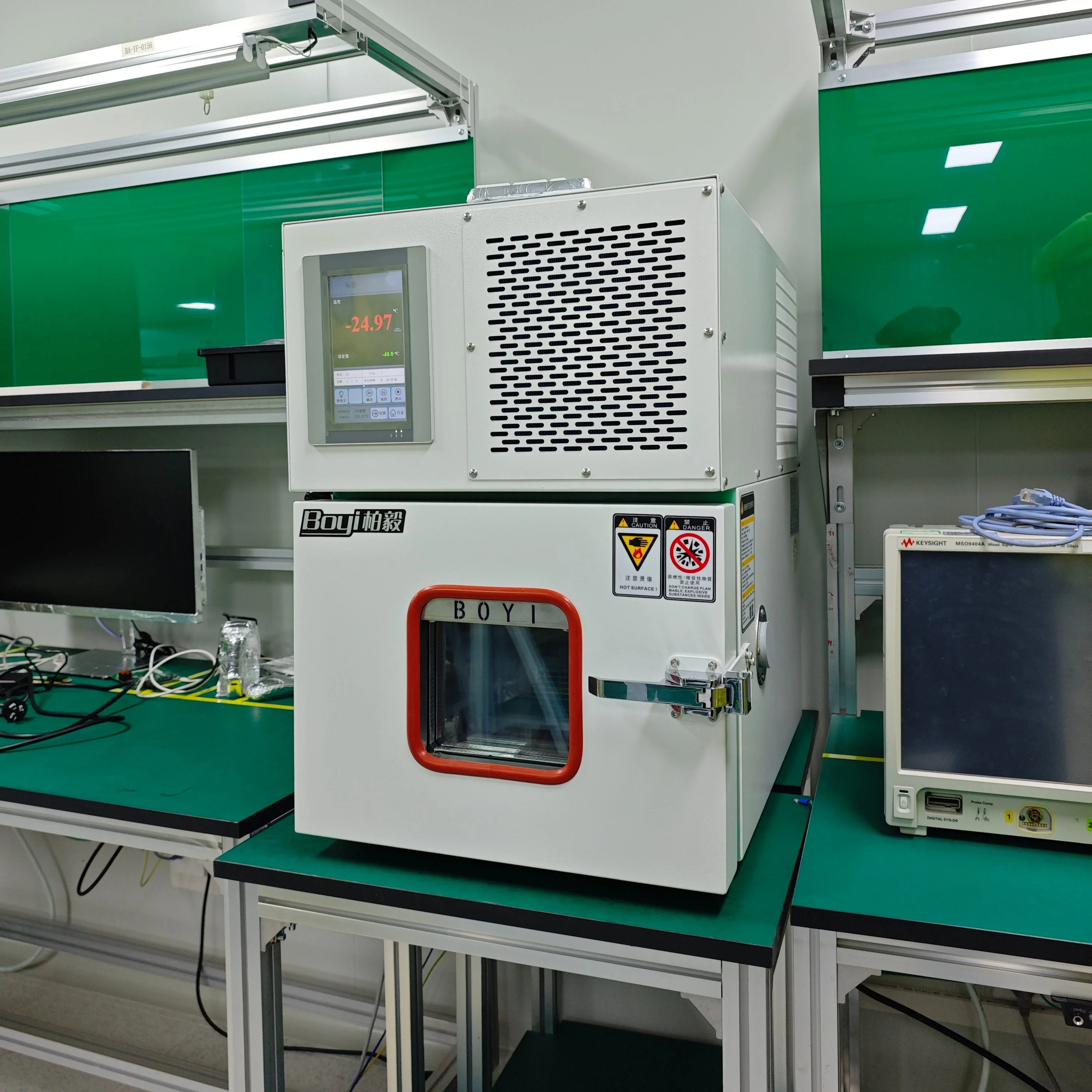 B-T系列小型高低温试验箱 B-T系列小型高低温试验箱