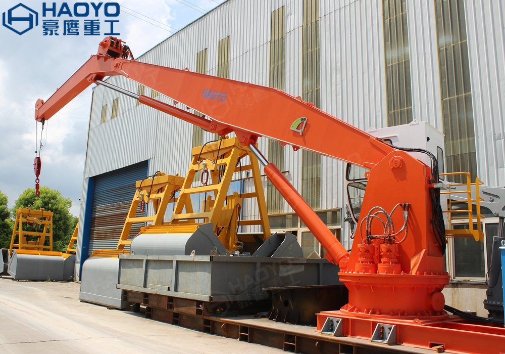8T15M折臂吊智利驗收成功