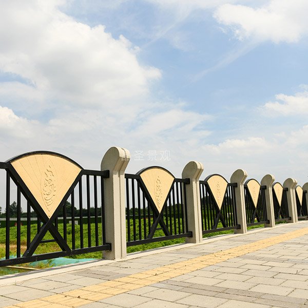 江蘇揚(yáng)州曙光路韓萬(wàn)河橋