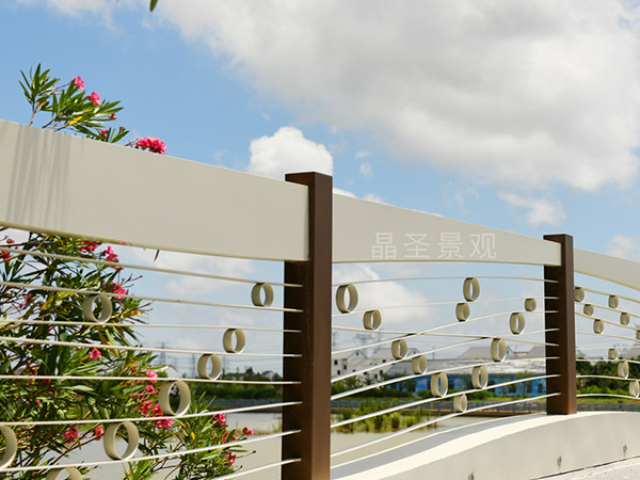 重慶人行天橋不銹鋼護(hù)欄安裝 推薦咨詢 上海晶圣實(shí)業(yè)供應(yīng)