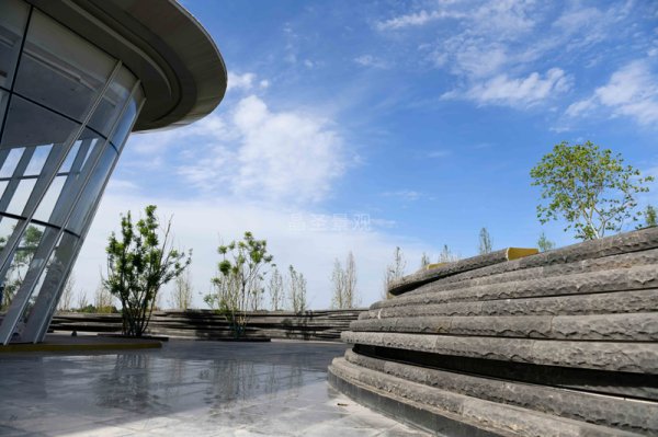 四川眉山印象中鐵時光城