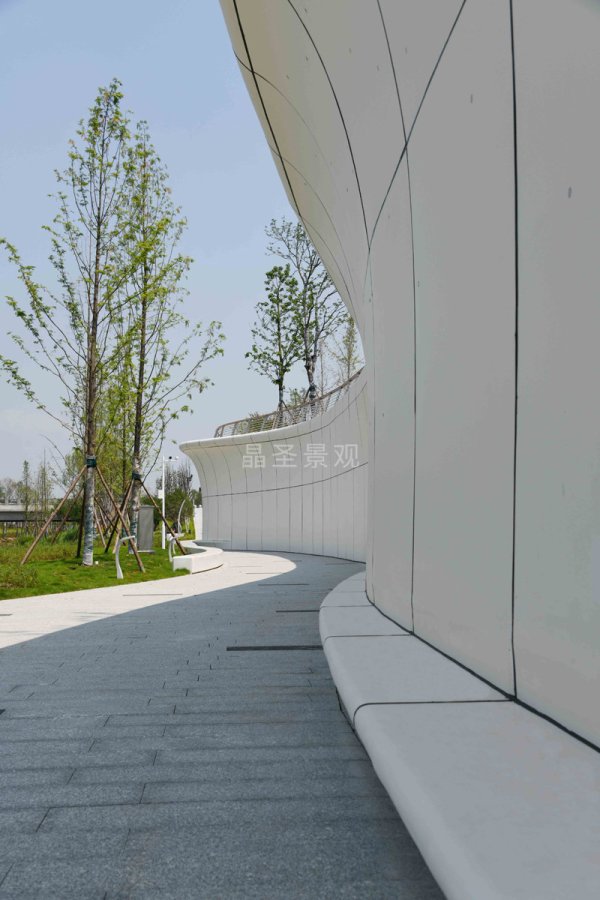 四川眉山市藝術中心河岸景墻