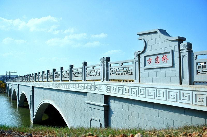 浙江義烏市科教西路橋梁裝飾工程