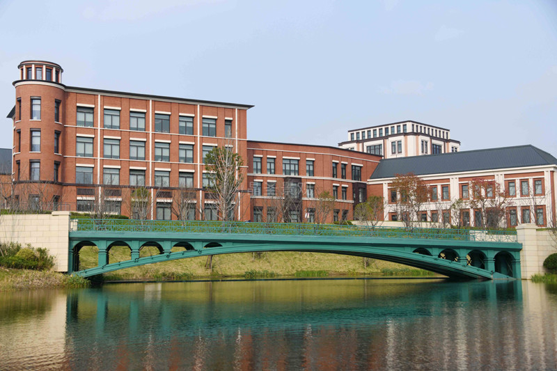 為城市景觀(guān)構(gòu)造心中的美景（二十五）---走進(jìn)華為上海練秋湖研發(fā)中心