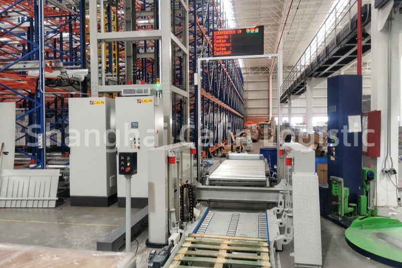 four way shuttle system (Overseas project).jpg