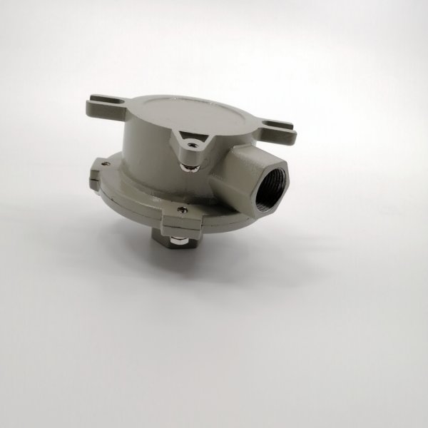 AHϵ�з������ߺ�