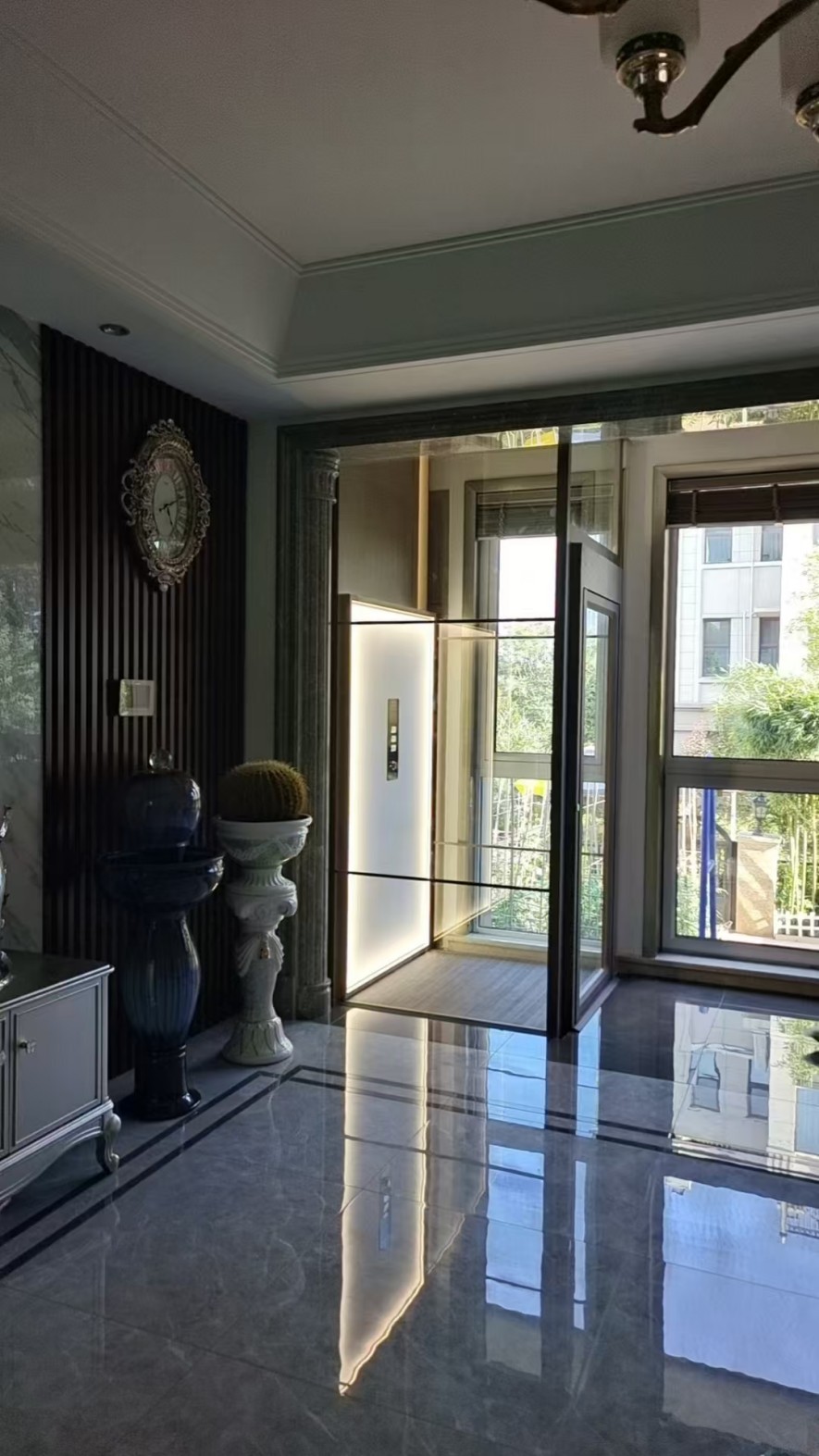 太原3層站陽臺安裝案例