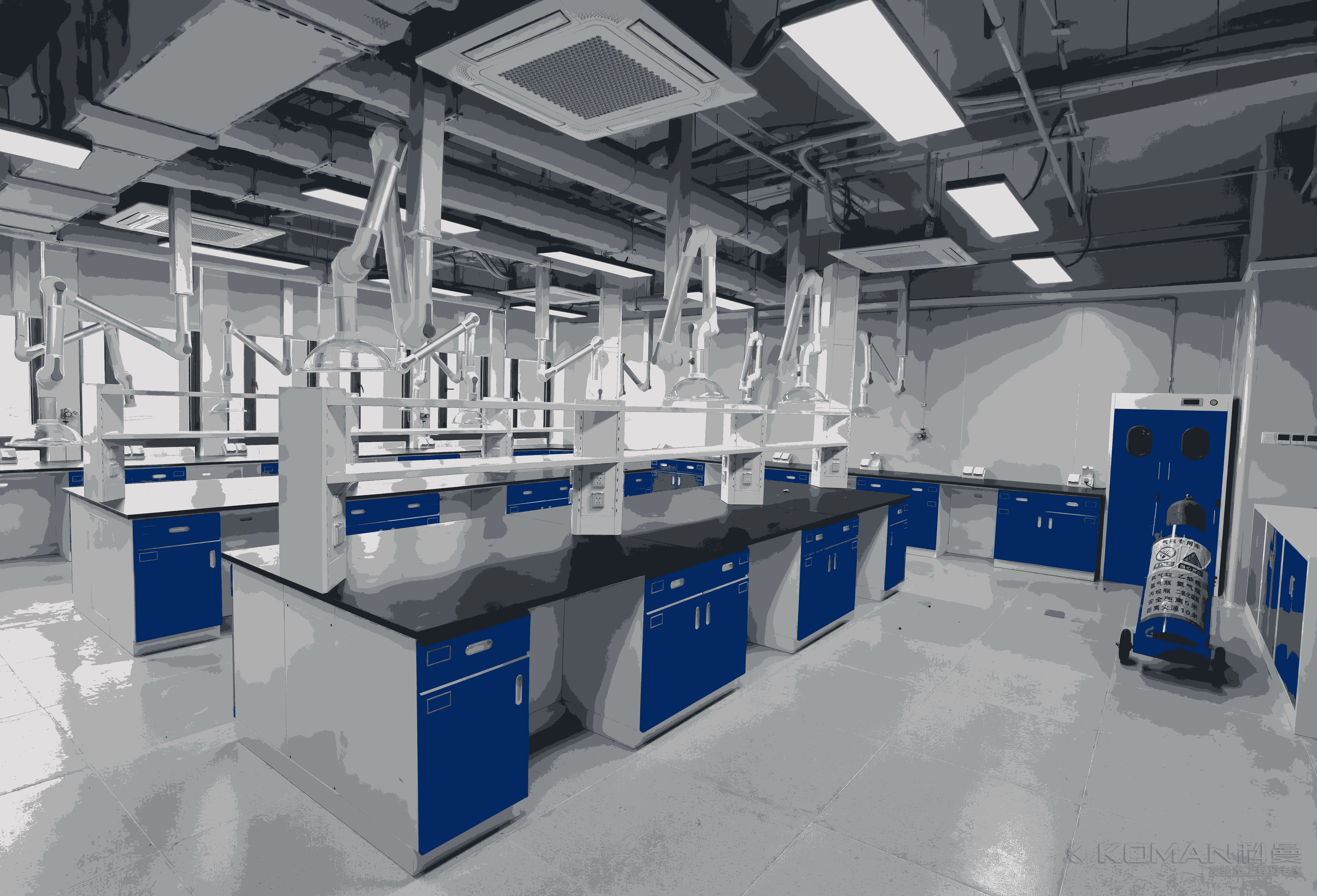 年產(chǎn)2萬噸超細(xì)二氧化硅系列產(chǎn)品實(shí)驗(yàn)室建設(shè)工程項(xiàng)目