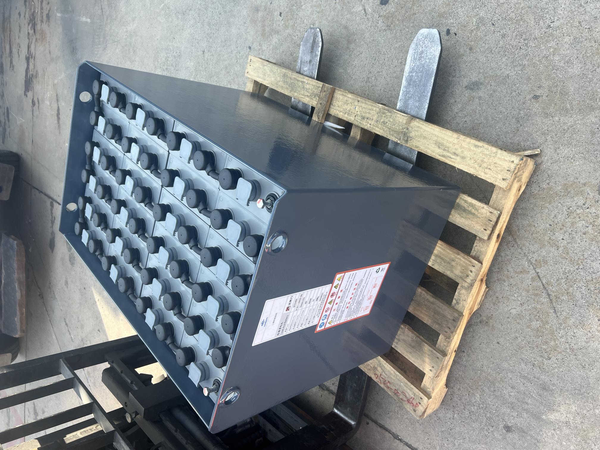 杭叉CPDS13J叉車蓄電池 24-4PZS400 48V 400AH 杭叉3支點(diǎn)鉛酸電瓶組