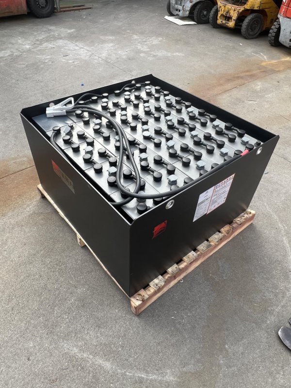 海斯特3噸電動叉車蓄電池 24-9PZS810 48V 810AH 