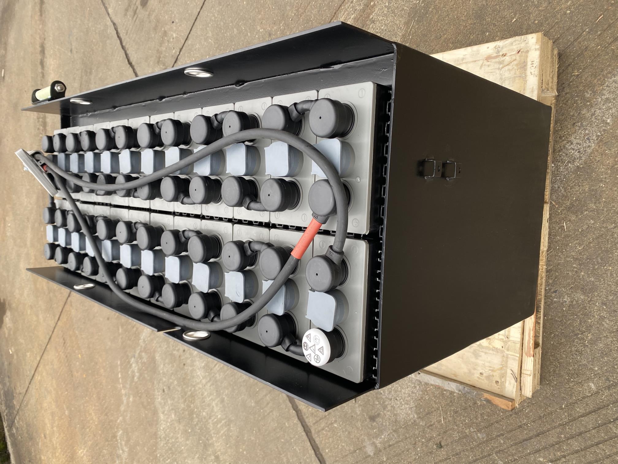 TCM（梯西埃姆）前移式叉車(chē)蓄電池 24-4PZB280 48V 280AH 