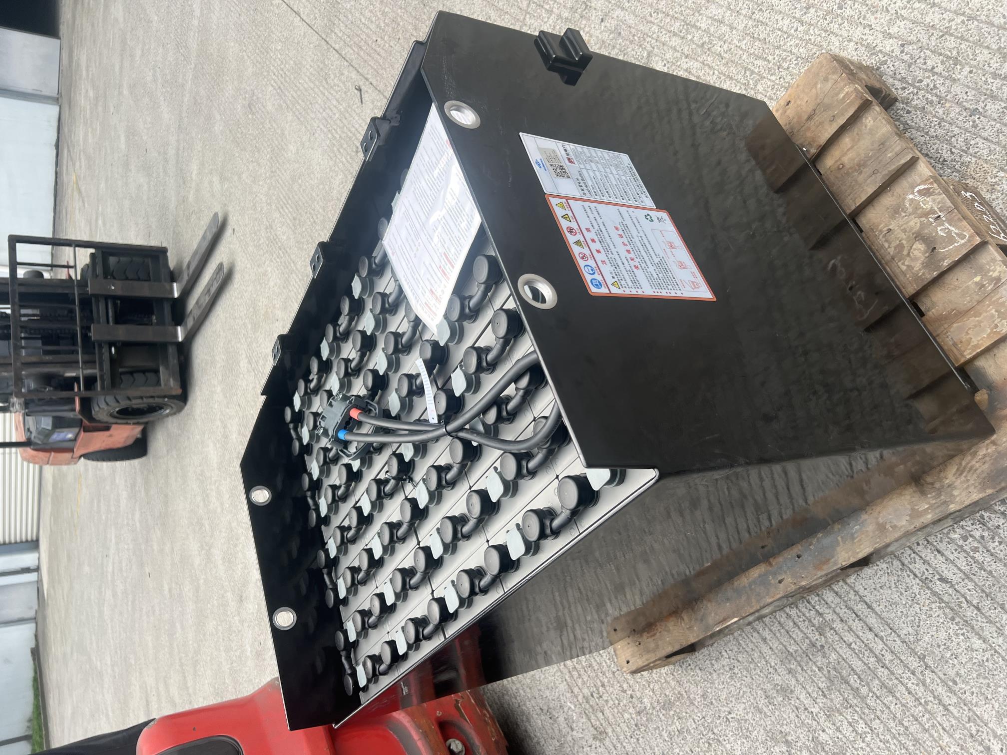 杭叉CPD30A系列叉車蓄電池 40-4PZS500 80V 500AH 適配杭叉A系列3噸電動(dòng)叉車