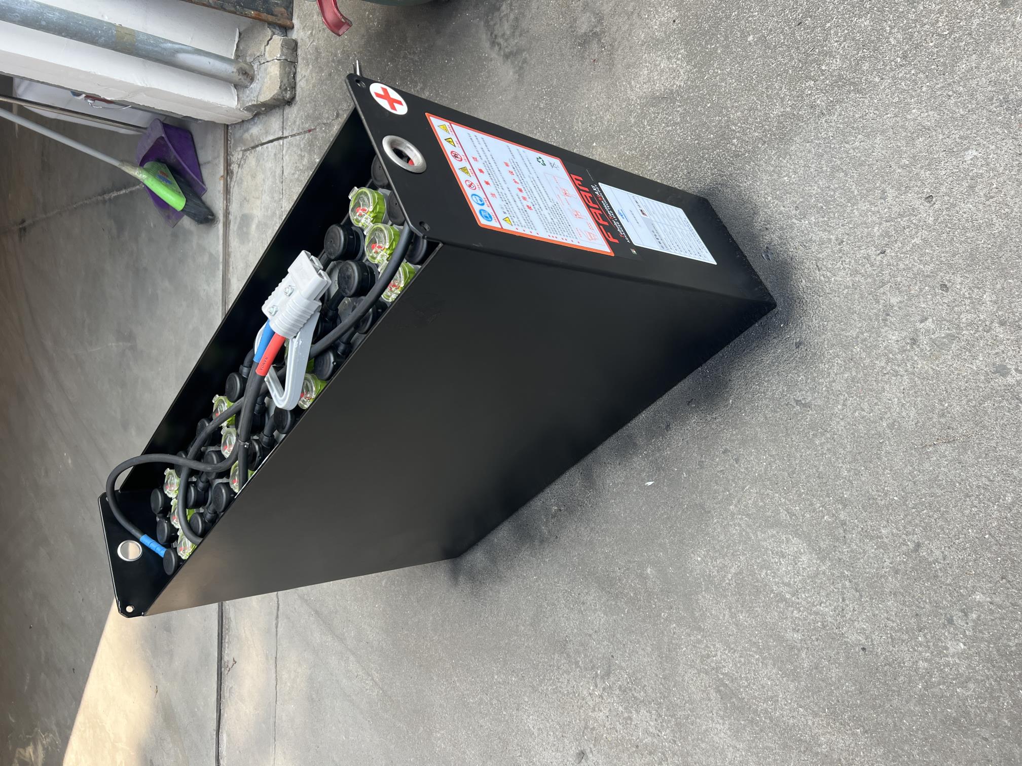 中力托盤叉車蓄電池 12-2PZS210 24V 210AH 適配中力電動叉車