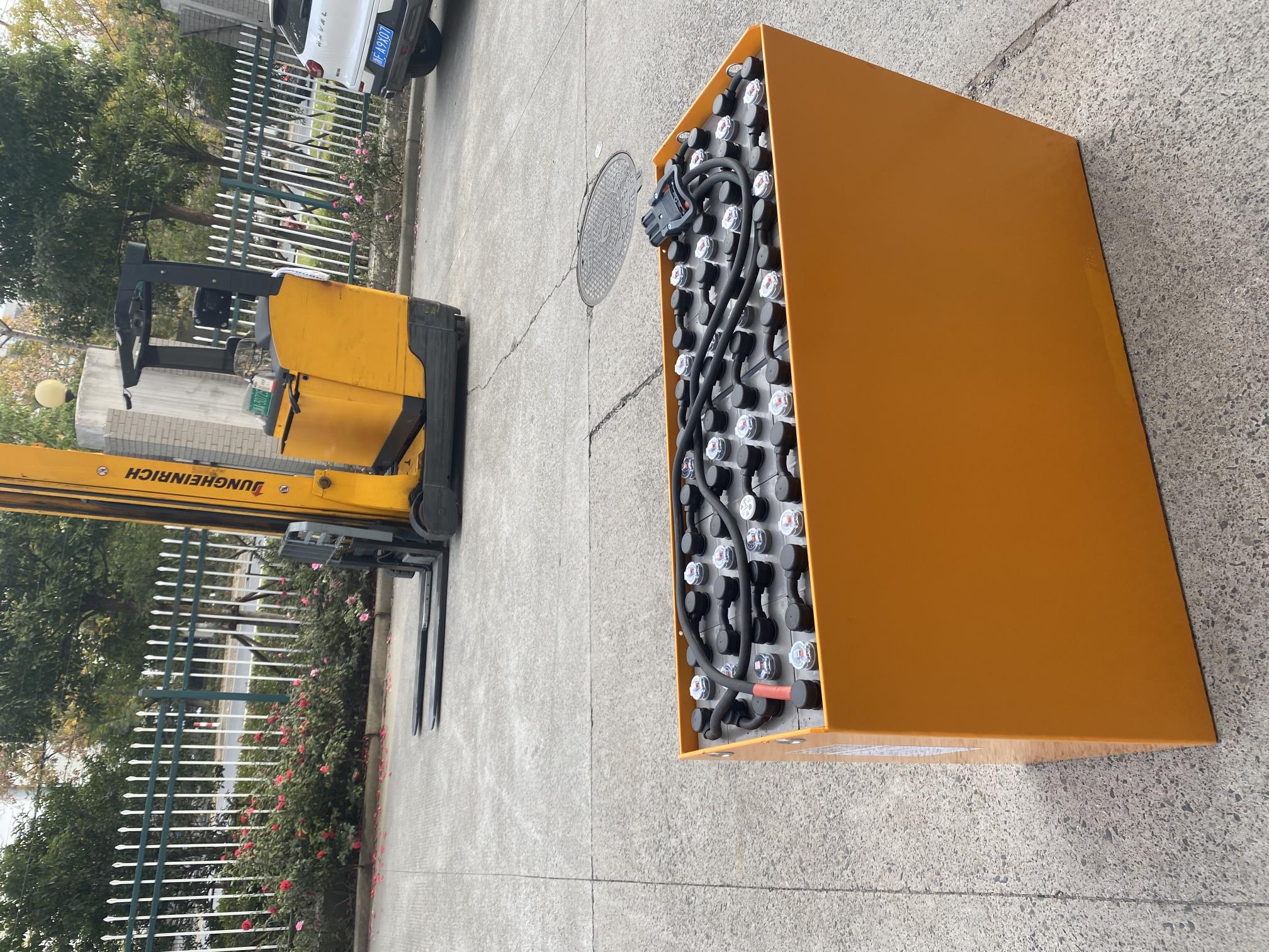 海斯特2噸前移式叉車蓄電池 24-5PZS775 48V 775AH 