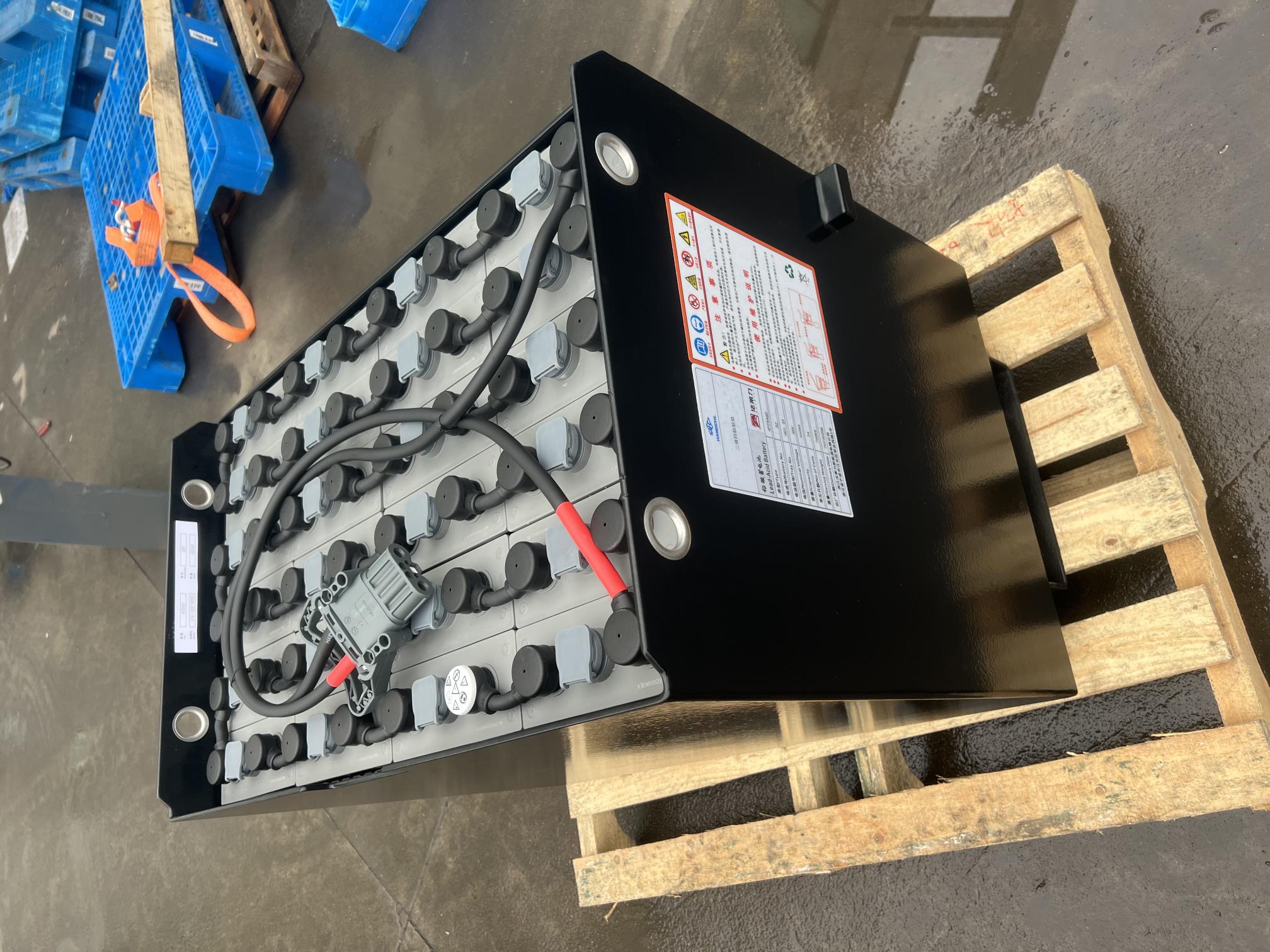 杭叉1.3噸3支點(diǎn)叉車(chē)蓄電池 24-4PZS460 48V 460AH 杭州叉車(chē)電瓶組