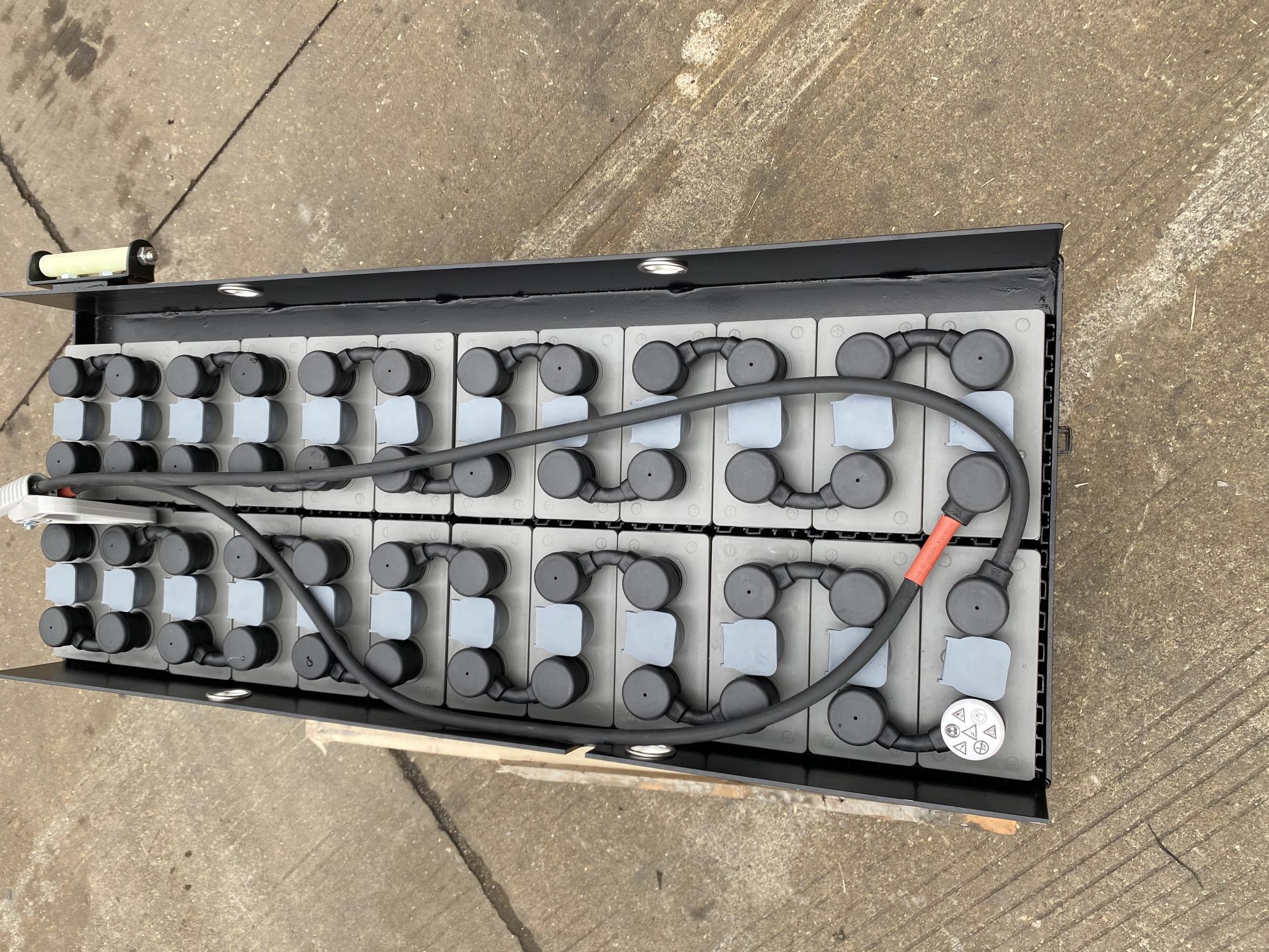 TCM（梯西埃姆）前移式叉車(chē)蓄電池 24-4PZB280 48V 280AH 