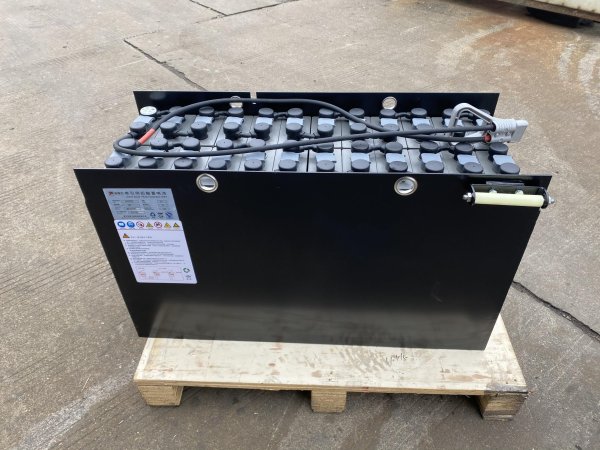 TCM（梯西埃姆）前移式叉車(chē)蓄電池 24-4PZB280 48V 280AH 