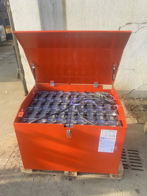 合力CPD40/50叉車蓄電池 40-5PZS600 80V 600AH 適配合力5噸電動叉車