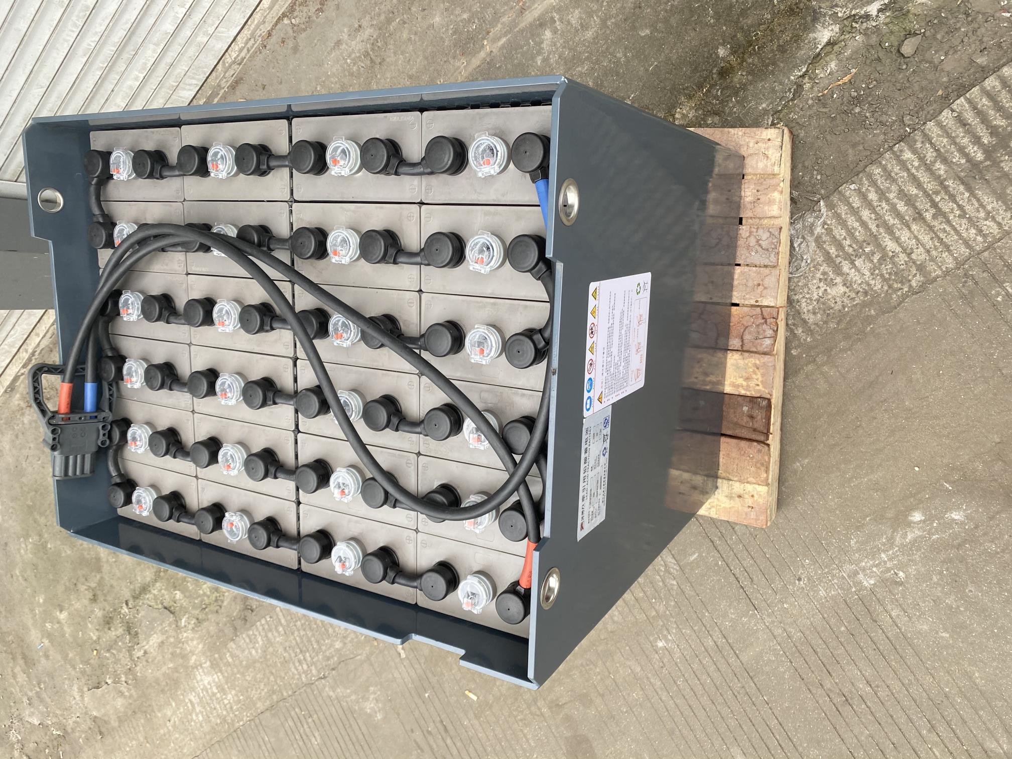 林德E20P叉車蓄電池 24-5PZS700 48V 700AH 適配林德2噸電動(dòng)叉車