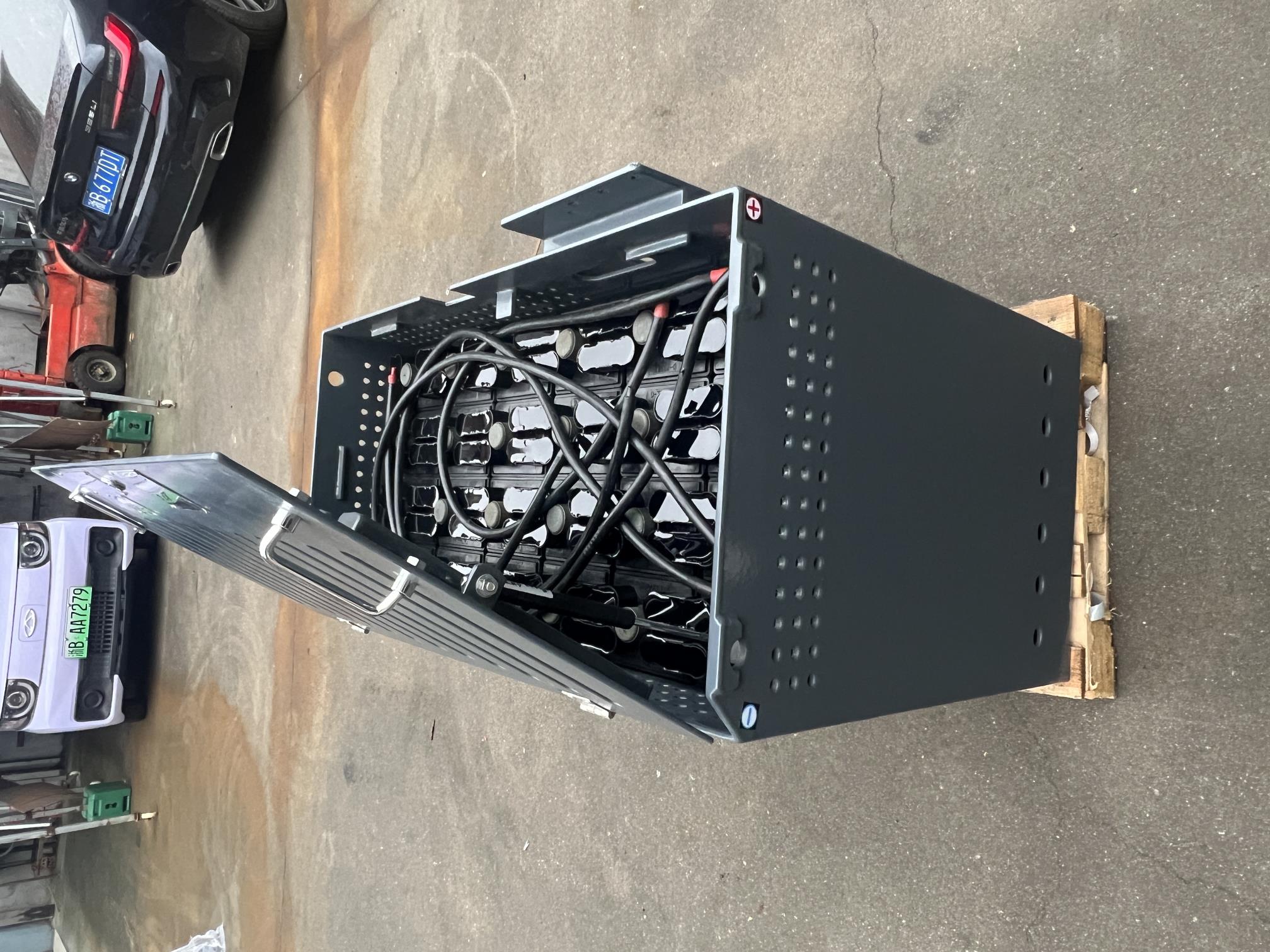 衡陽合力2噸防爆電動叉車蓄電池 24-D-700GT 48V 700AH 淄博火炬