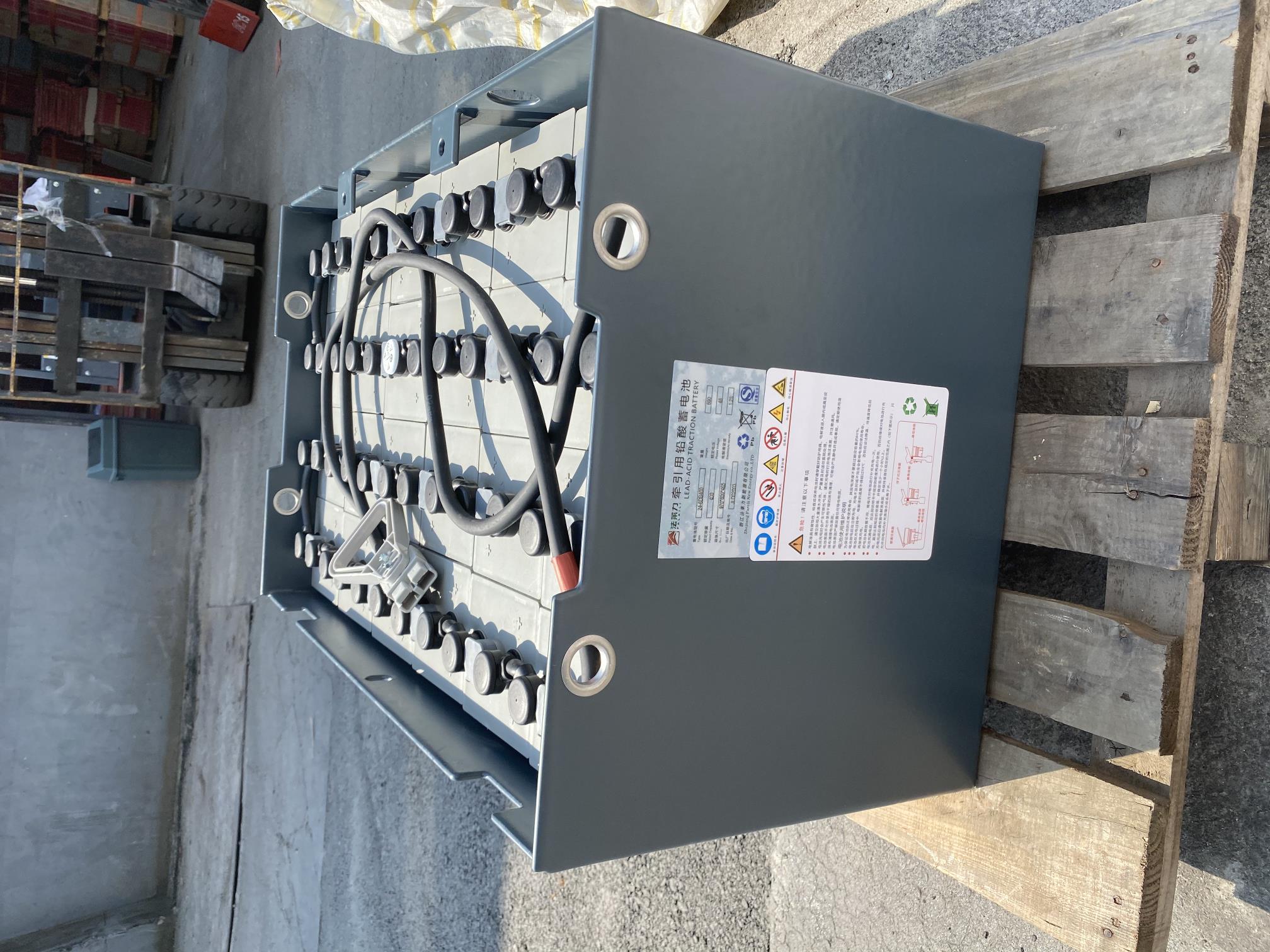 合力CPD15FJ1 叉車(chē)蓄電池 24-8PZB400 48V 400AH 適配合力1.5噸電動(dòng)叉車(chē)