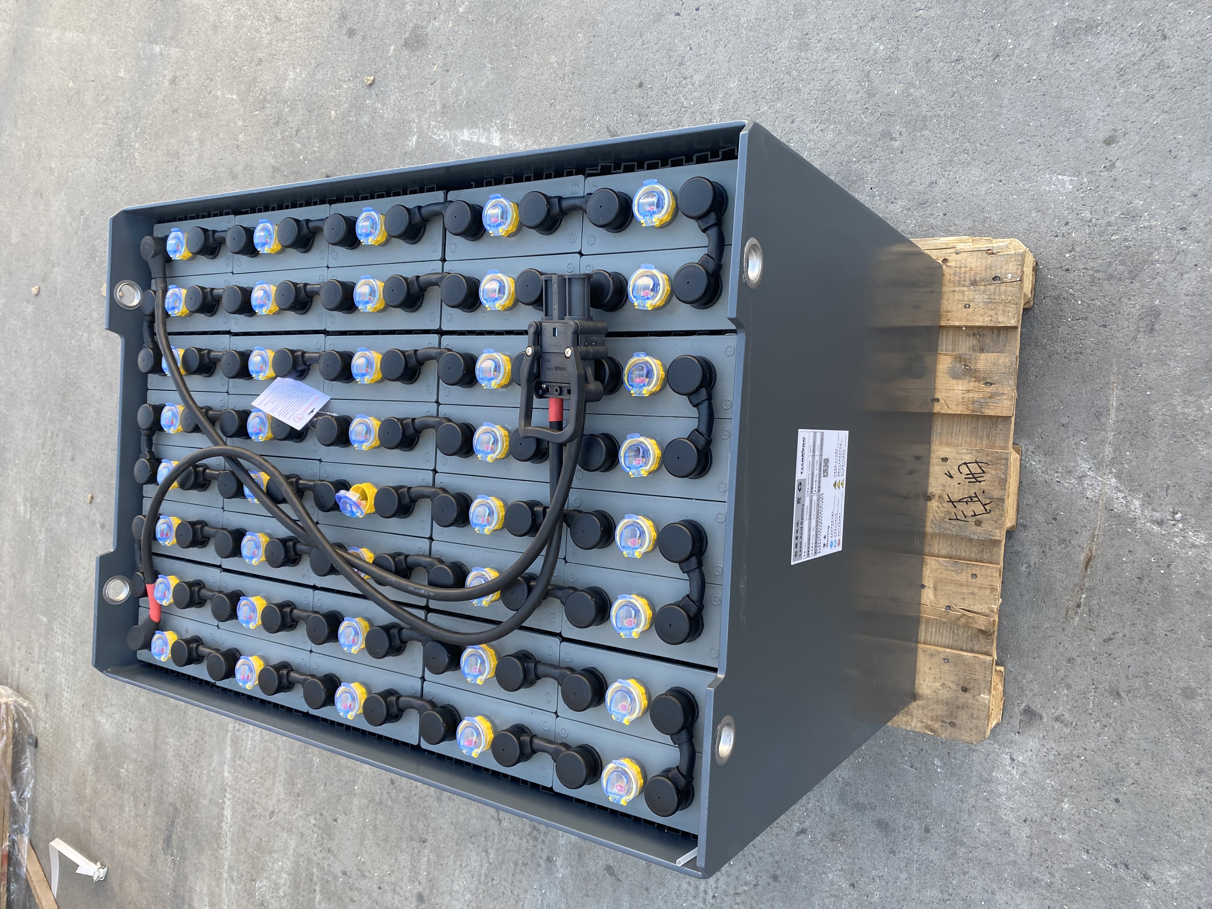 合力CPD30/35叉車蓄電池 40-4PZS560 80V 560AH