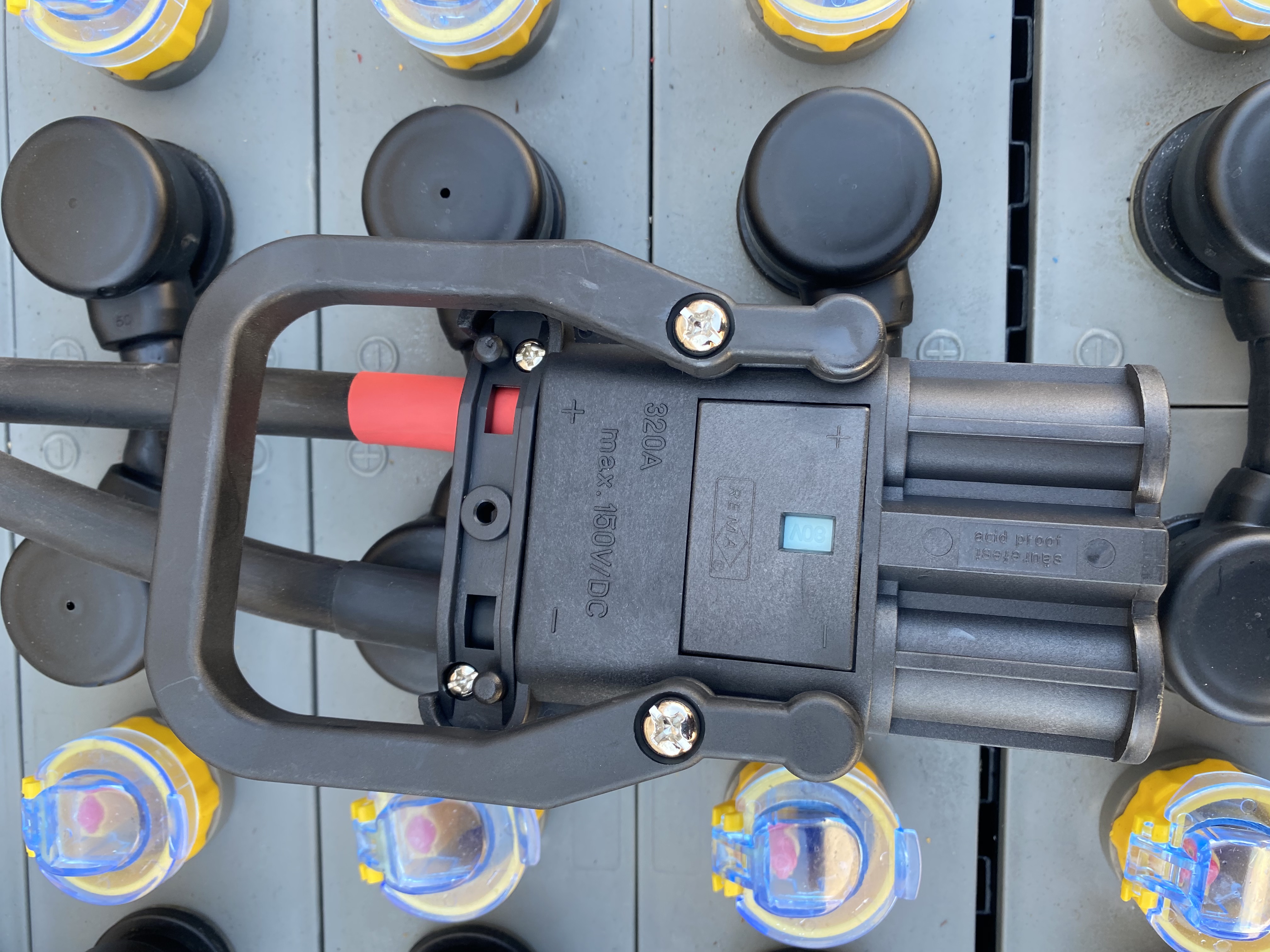 合力CPD30/35叉車蓄電池 40-4PZS560 80V 560AH