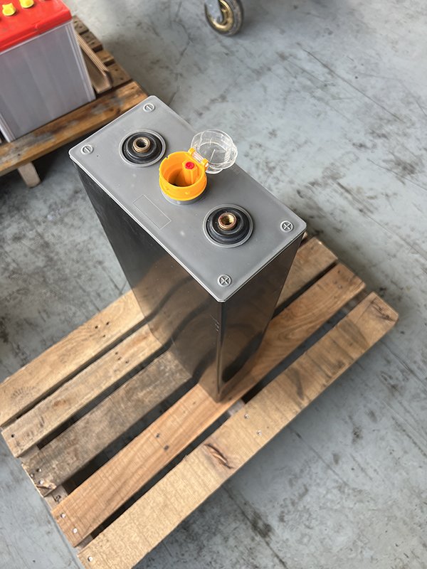 牽引型鉛酸蓄電池 5PZB450 2V 450AH 適用于各種叉車，牽引車