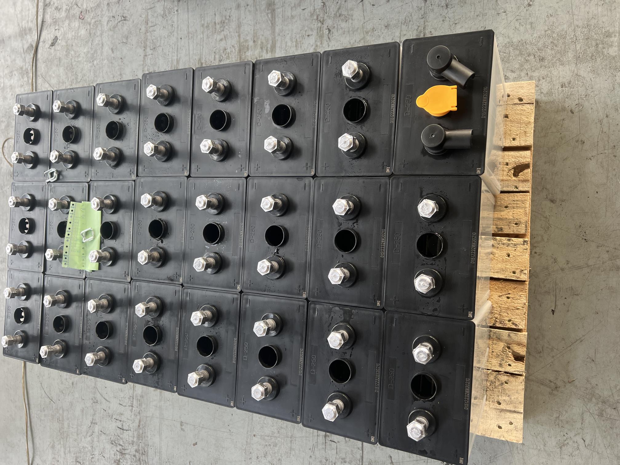 牽引用法萊力鉛酸蓄電池 D-250 2V 250AH 適用于平板車 軌道車 叉車