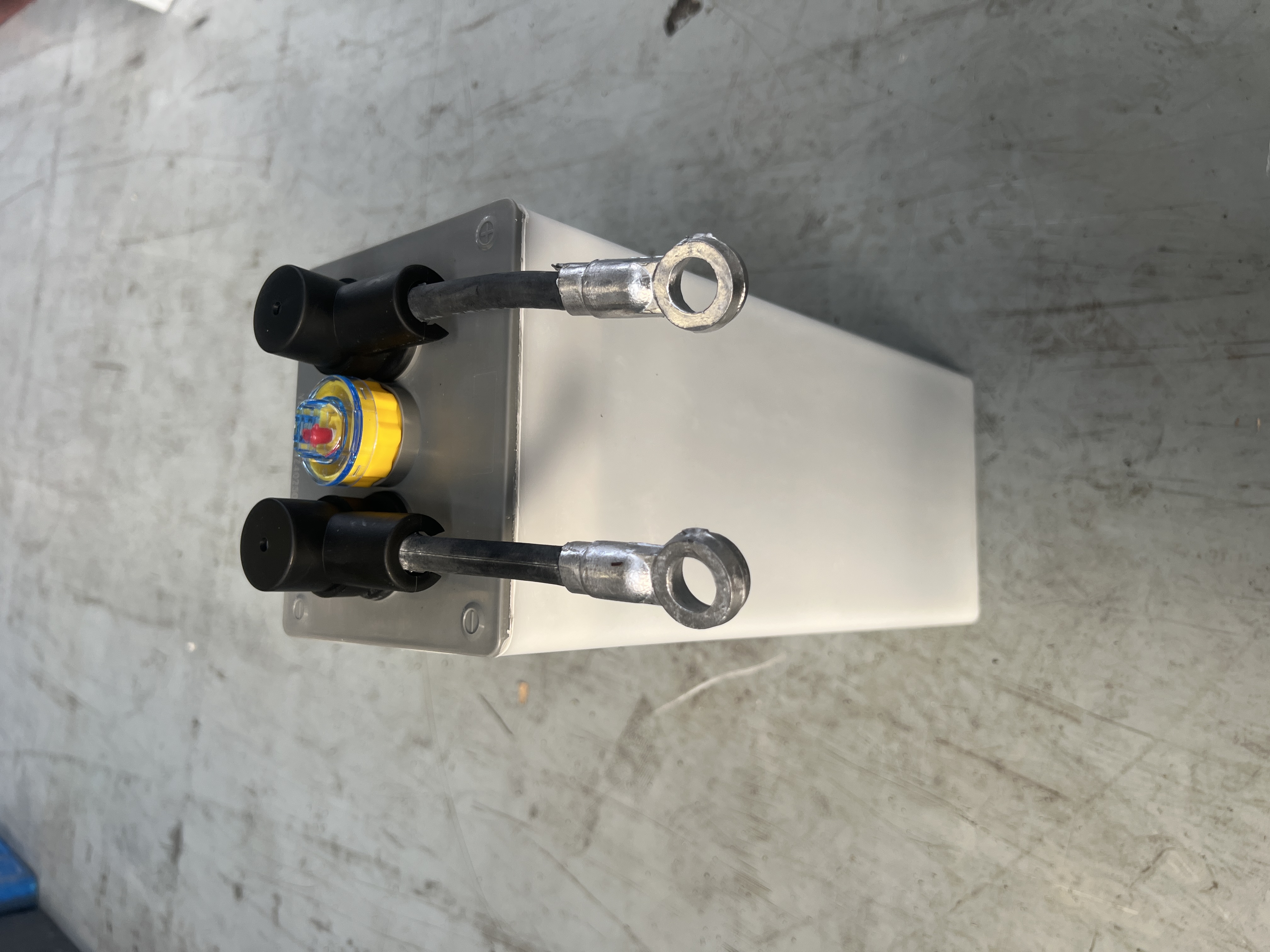 牽引用法萊力鉛酸蓄電池 D-400 2V 400AH 適用于平板車 軌道車 叉車 游船