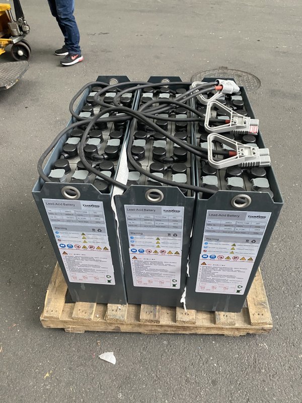 合肥搬易通堆垛車(chē)叉車(chē)蓄電池 12- 3PZB210 24V 210AH  搬易通叉車(chē)電瓶