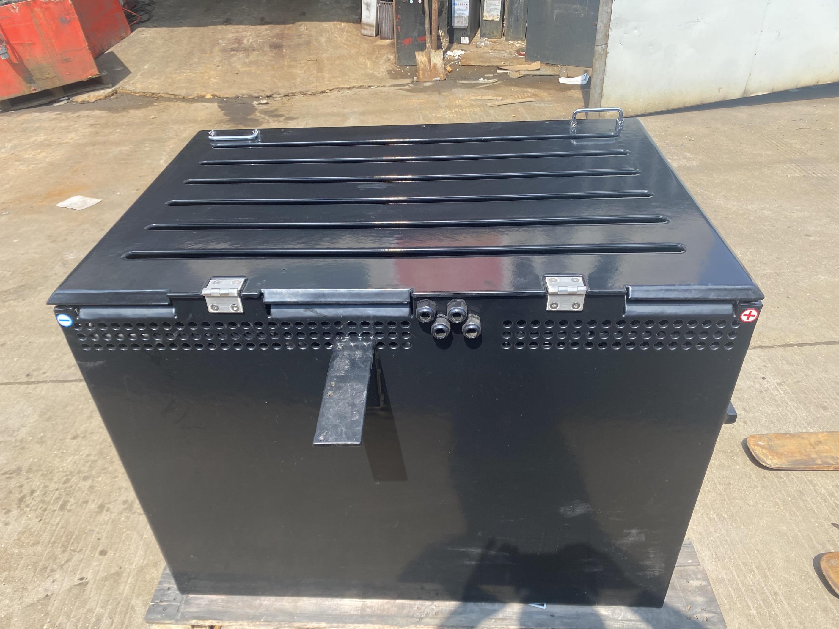 霸特爾 CPDB30型3.0t 鉛酸防爆蓄電池 40-5DB500A-T 80V 500AH 防爆叉車(chē)蓄電池組 