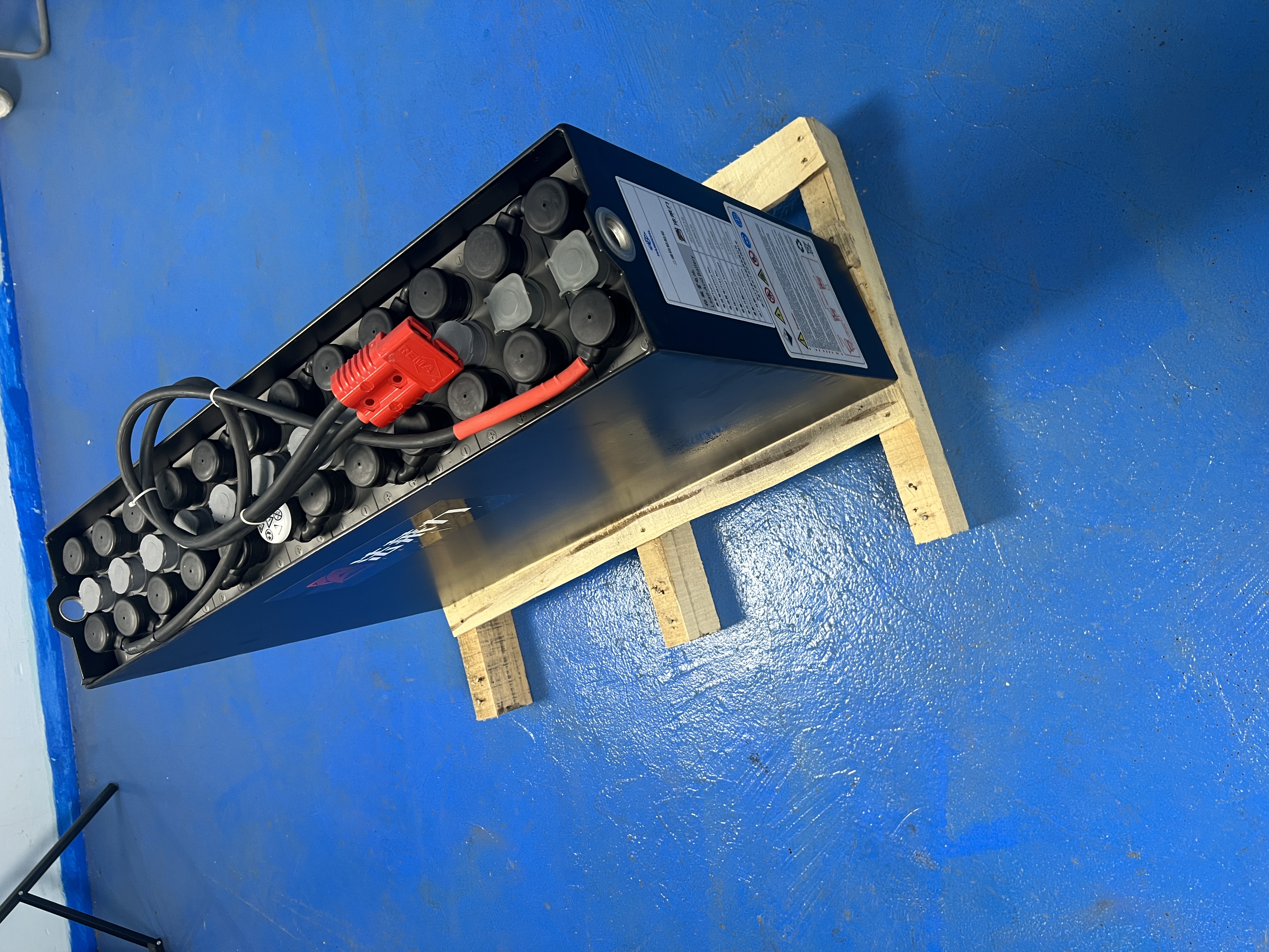 寧波如意托盤搬運車蓄電池 12- 3PZB210 24V 210AH