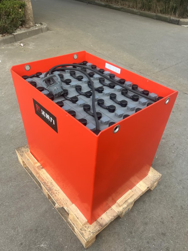 林德叉車(chē) E20 鉛酸蓄電池 24-5PZS700 48V 700AH  林德電動(dòng)叉車(chē)進(jìn)口電瓶