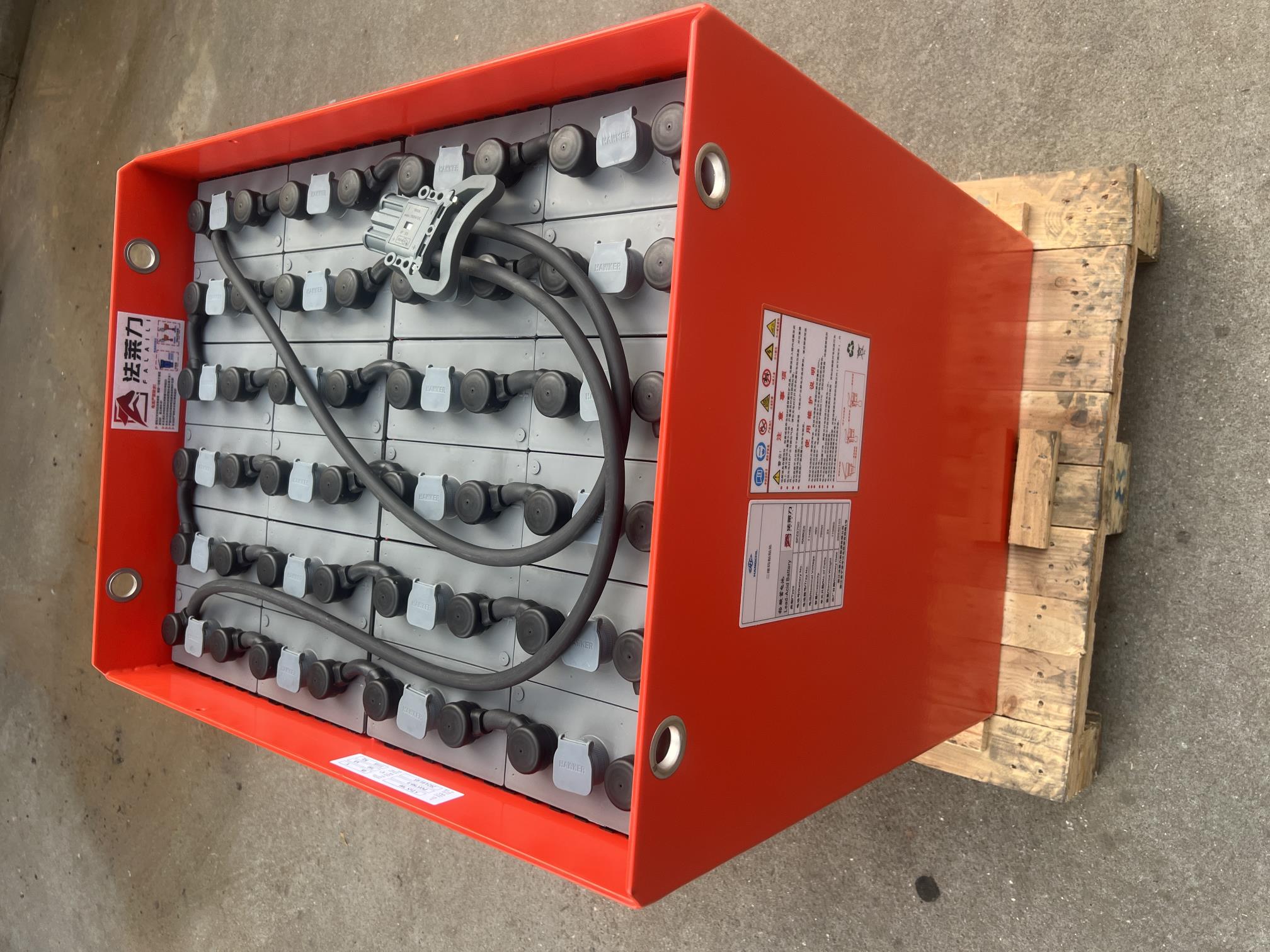 林德叉車(chē) E20 鉛酸蓄電池 24-5PZS700 48V 700AH  林德電動(dòng)叉車(chē)進(jìn)口電瓶