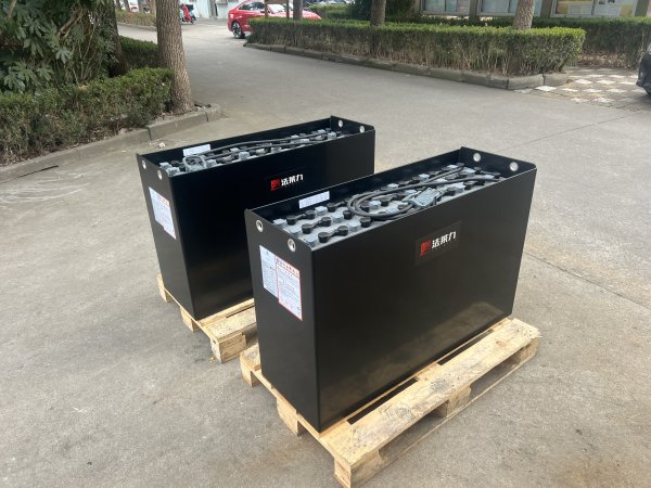海斯特前移式叉車蓄電池 24-5PZS700 48V 700AH 海斯特電動叉車原裝電瓶組